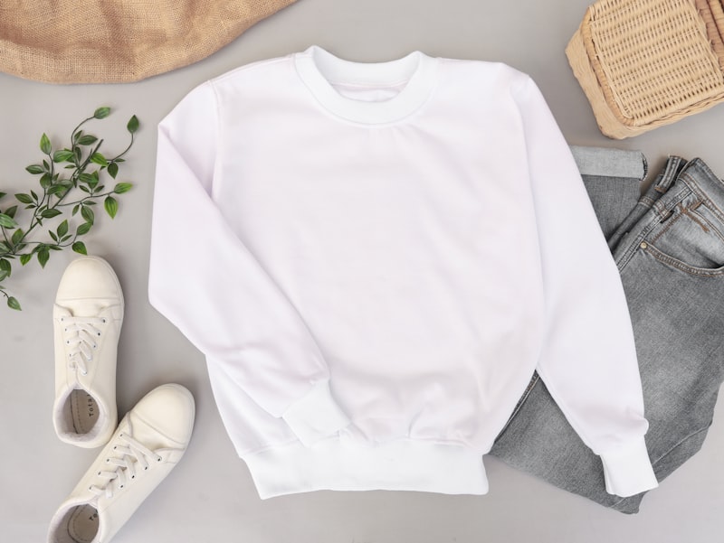 Alpine Ribbed Cashmere Sweater - Image 1